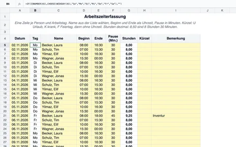 Blatt „Erfassung“ der Arbeitszeiterfassung in Excel: je Zeile Datum, Wochentag, Name, Beginn, Ende, Pause in Minuten, Stunden als Dezimalzahl, Kürzel und Bemerkung, vier Personen im November 2026